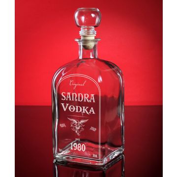Vodkaflasche, Vodkaraffe mit Gravur Wodkaflasche