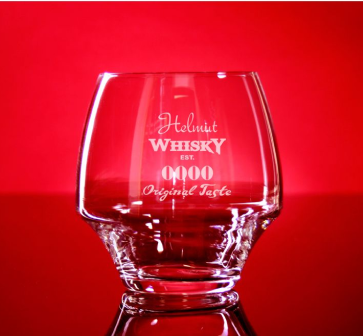 Graviertes Whiskyglas